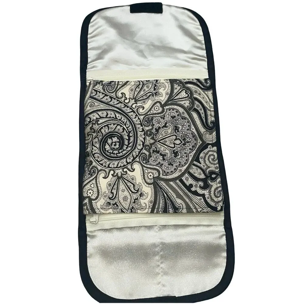 The Curator Jewelry SaQ Travel Case Anti Tarnish Roll Organizer Gray Paisley